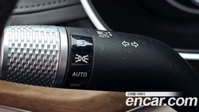 Genesis G80 2022 — photo 27