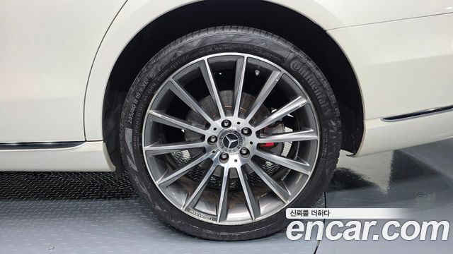 Mercedes-Benz E-Class 2018 — photo 7