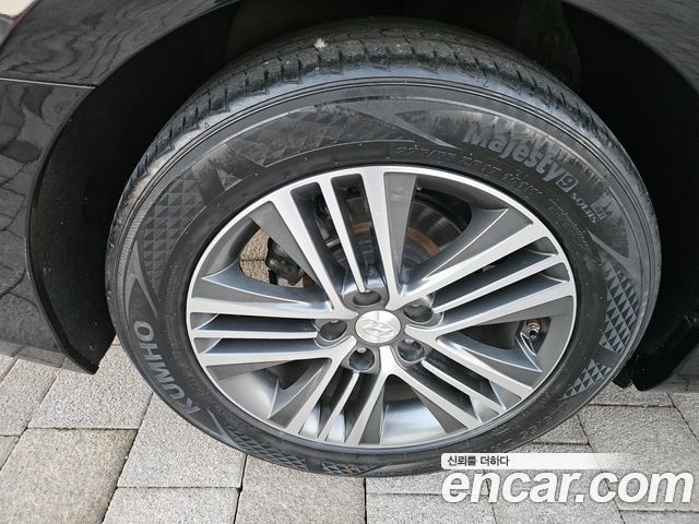 Hyundai Grandeur 2013 — photo 19