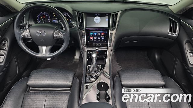 Infiniti Q50 2016 — photo 10