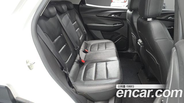 Chevrolet Korea Trailblazer 2023 — photo 17