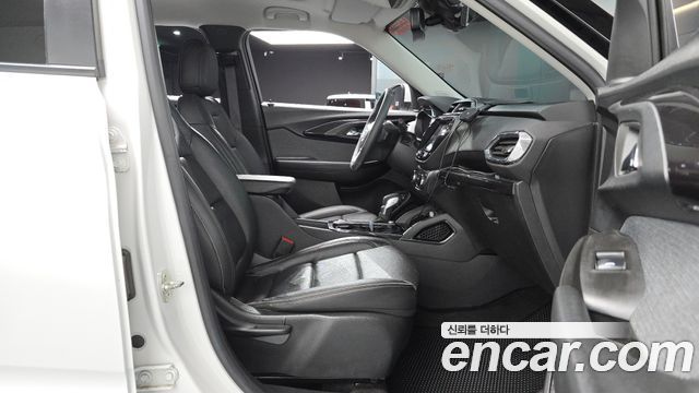Chevrolet Korea Trailblazer 2023 — photo 16