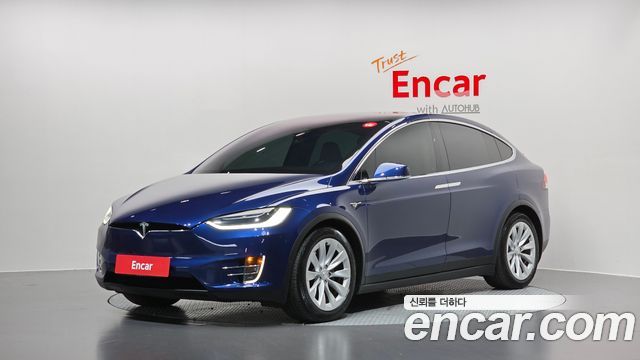 Tesla Model X 2019 — photo 1
