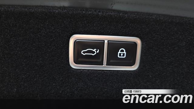 Genesis G90 2023 — photo 33