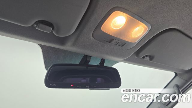 Hyundai Starex 2017 — photo 20
