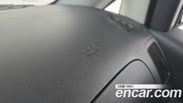 Hyundai Starex 2017 — photo 29