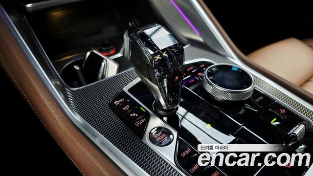 BMW X6 2021 — photo 12