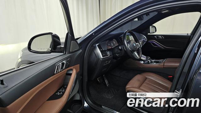 BMW X6 2021 — photo 13