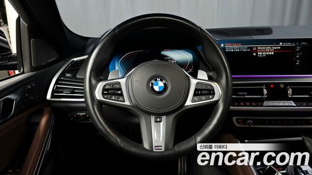 BMW X6 2021 — photo 21
