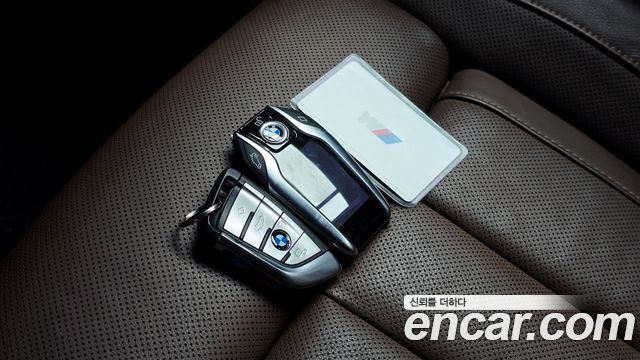 BMW X6 2021 — photo 24