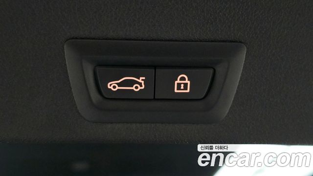 BMW X6 2021 — photo 26