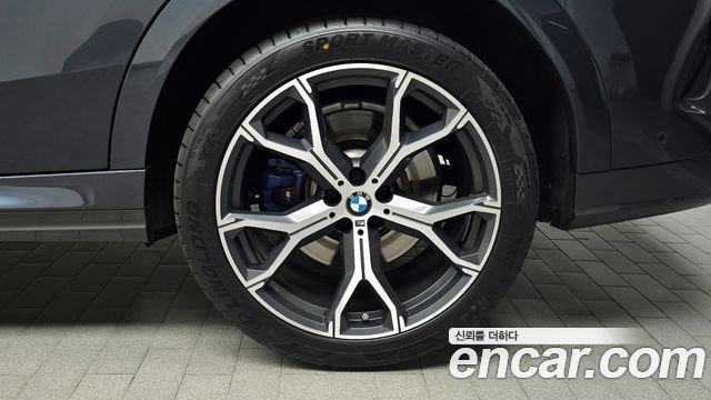 BMW X6 2021 — photo 7