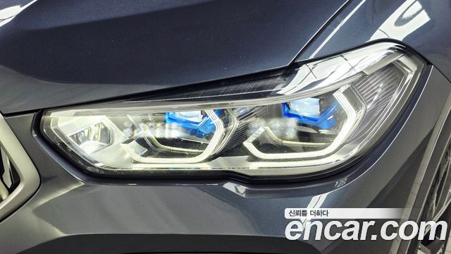 BMW X6 2021 — photo 8