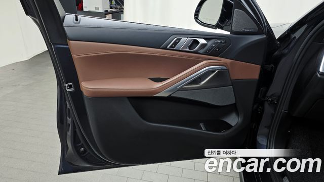 BMW X6 2021 — photo 14