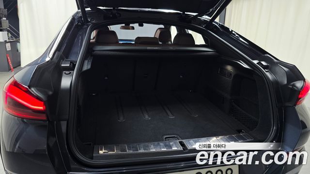 BMW X6 2021 — photo 27