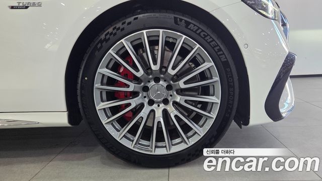 Mercedes-Benz E-Class 2026 — photo 5