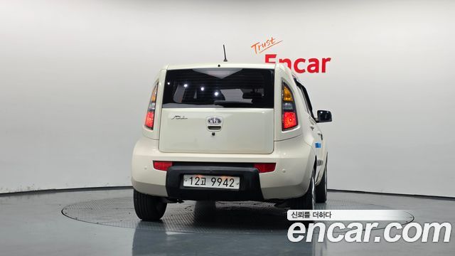 Kia Soul 2011 — photo 4