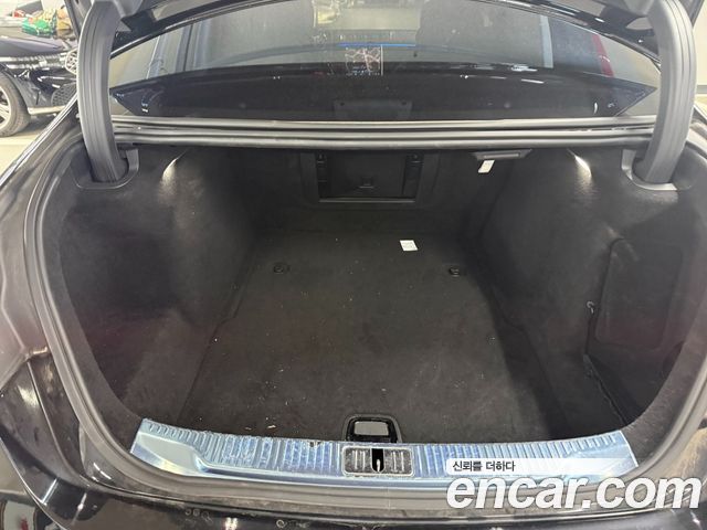 Mercedes-Benz S-Class 2021 — photo 19