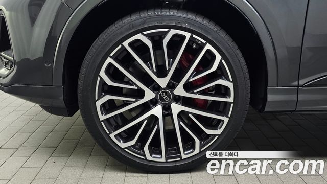 Audi SQ7 2026 — photo 5