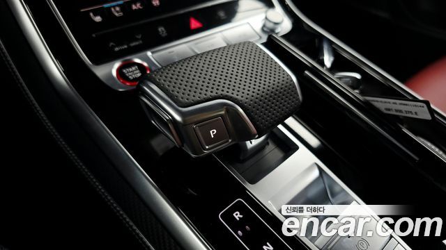 Audi SQ7 2026 — photo 12