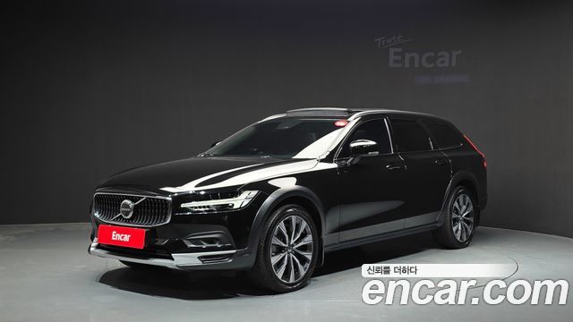 Volvo V90 2024 — photo 1