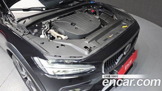 Volvo V90 2024 — photo 6