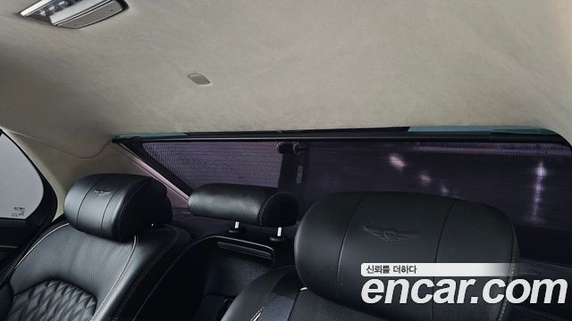 Genesis G90 2019 — photo 29
