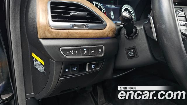 Genesis G90 2019 — photo 41