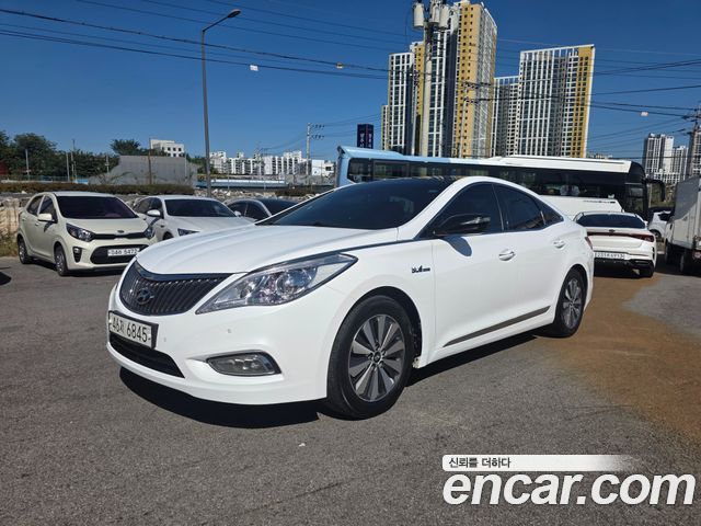 Hyundai Grandeur 2015 — photo 1