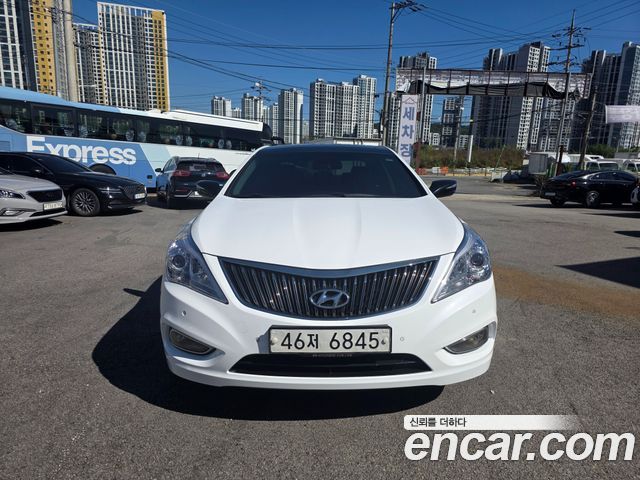 Hyundai Grandeur 2015 — photo 3