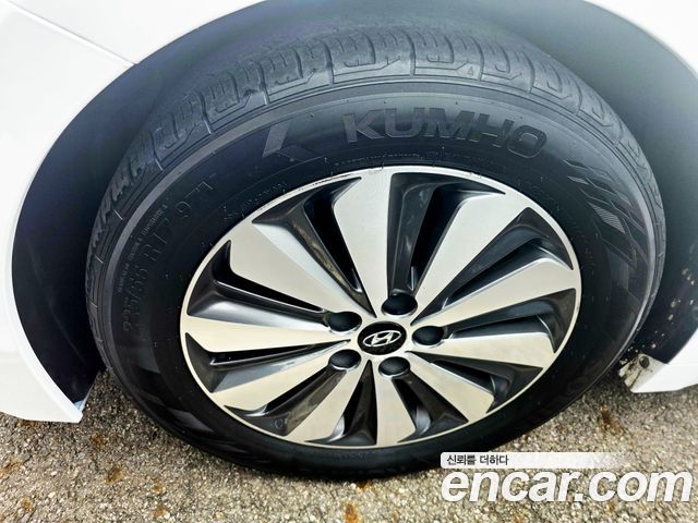 Hyundai Grandeur 2015 — photo 5