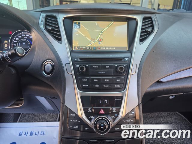 Hyundai Grandeur 2015 — photo 11