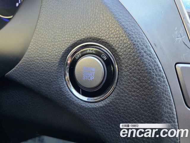 Hyundai Grandeur 2015 — photo 17