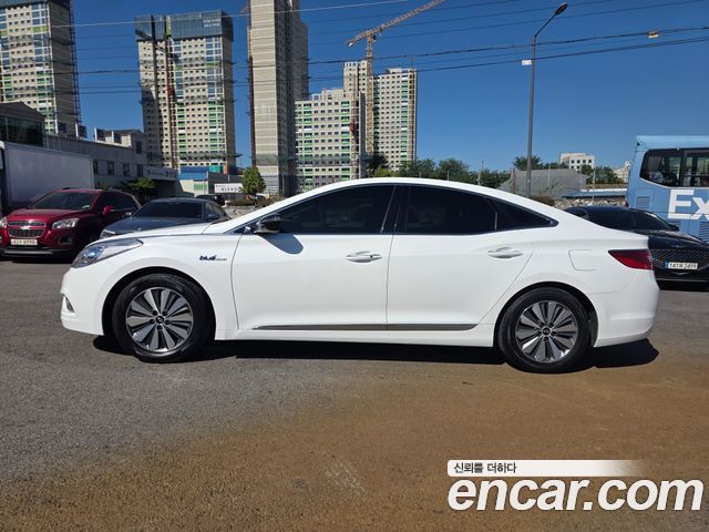 Hyundai Grandeur 2015 — photo 20