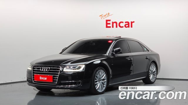 Audi A8 2015 — photo 1