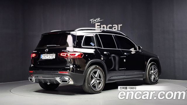 Mercedes-Benz GLB-Class 2021 — photo 2