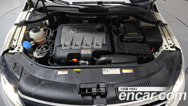 Volkswagen CC 2013 — photo 6