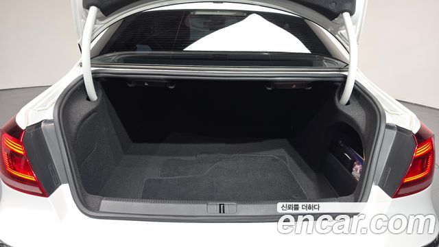 Volkswagen CC 2013 — photo 27