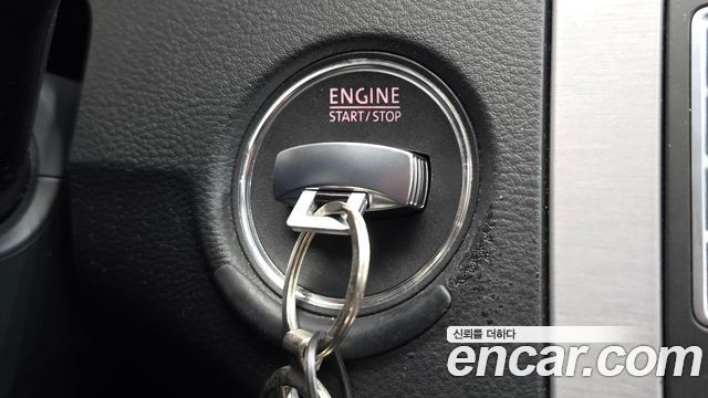 Volkswagen CC 2013 — photo 28