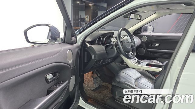 Land Rover Range Rover Evoque 2017 — photo 10