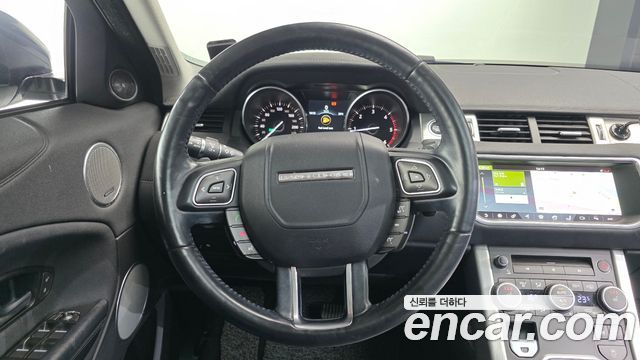 Land Rover Range Rover Evoque 2017 — photo 13