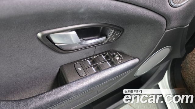 Land Rover Range Rover Evoque 2017 — photo 19