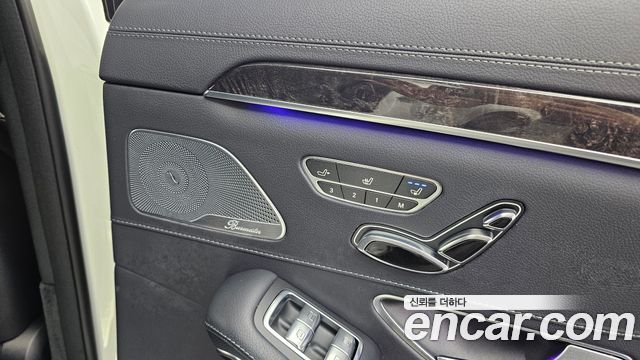 Mercedes-Benz S-Class 2019 — photo 19