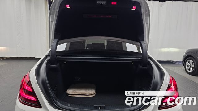 Mercedes-Benz S-Class 2019 — photo 20