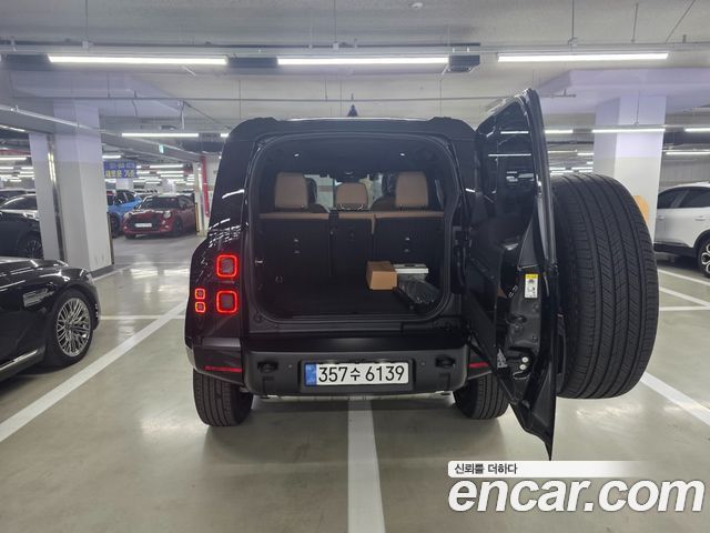Land Rover Defender 2026 — photo 3