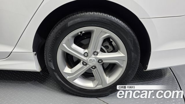 Hyundai Sonata 2019 — photo 7