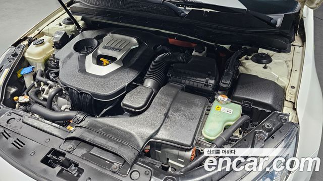 Kia K5 2013 — photo 6