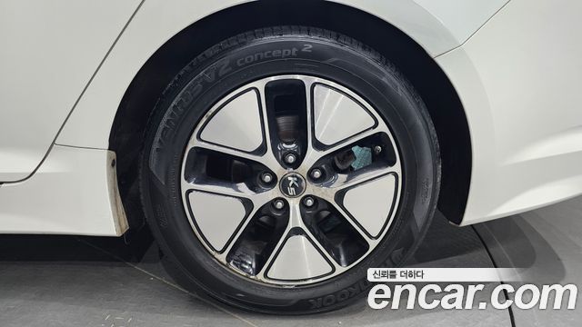 Kia K5 2013 — photo 7