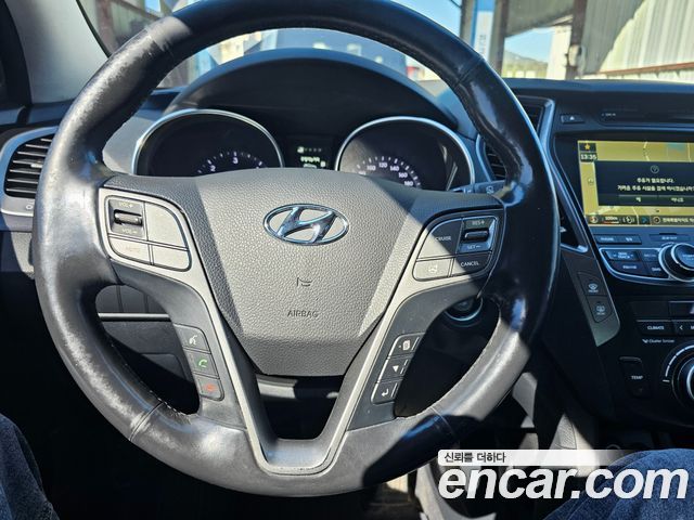 Hyundai Santafe 2015 — photo 8