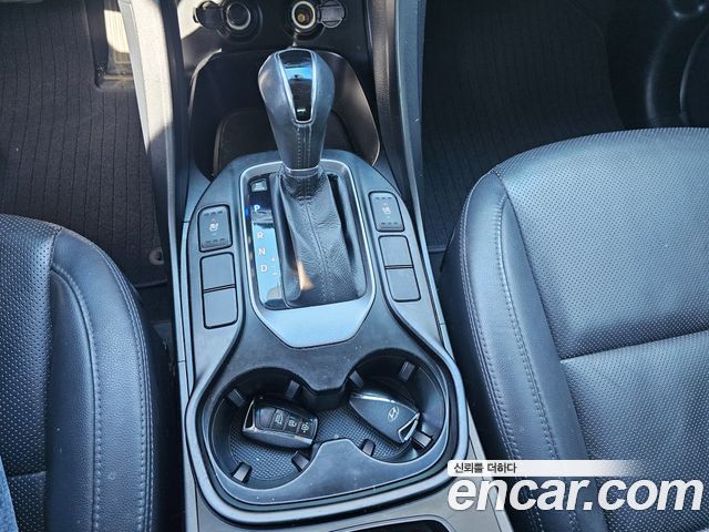 Hyundai Santafe 2015 — photo 11